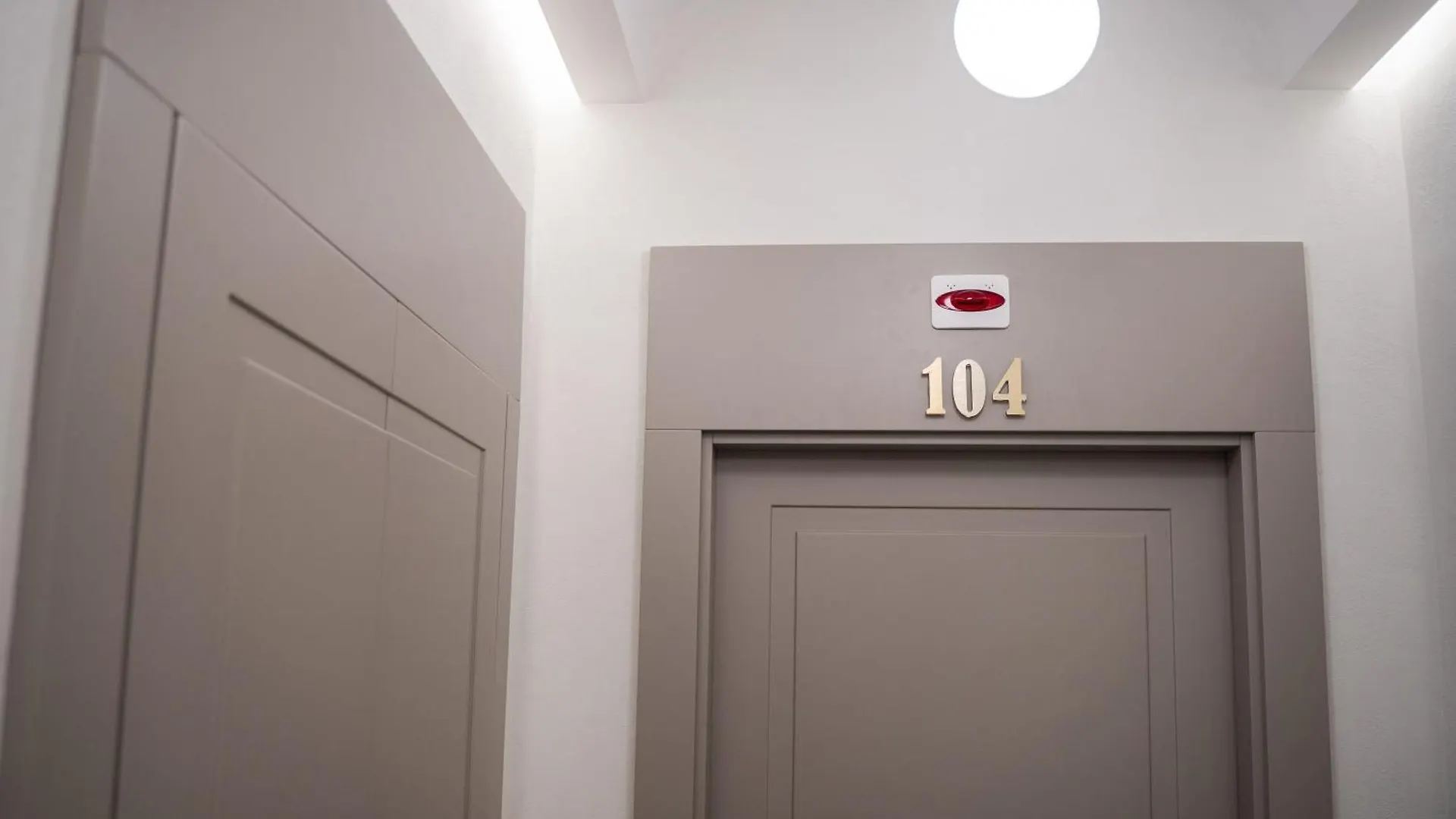 Boemi Smart Suites Неаполь Гостевой дом