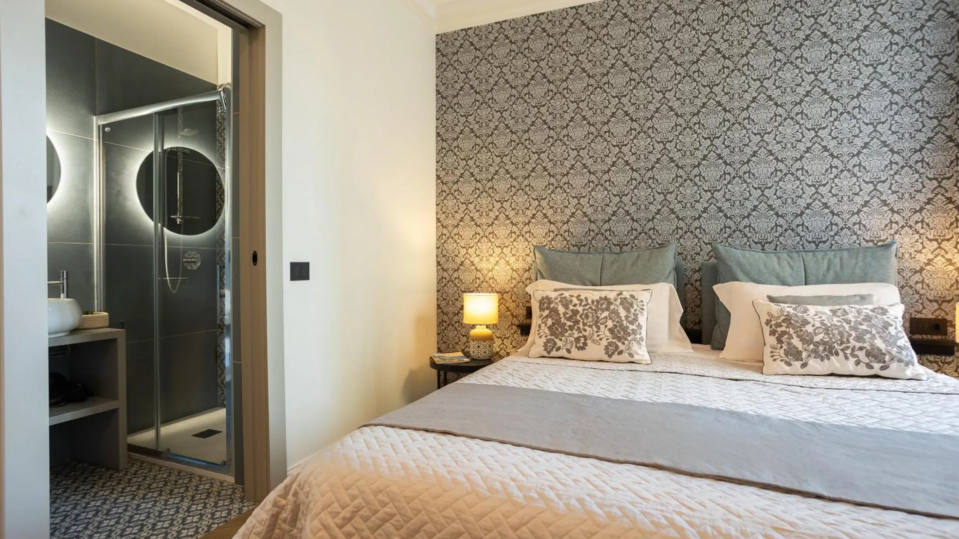Гостевой дом Boemi Smart Suites Неаполь